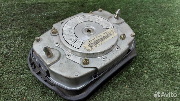 Airbag на руль(накладка) Octavia A4