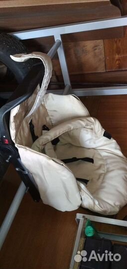 Детское авто кресло