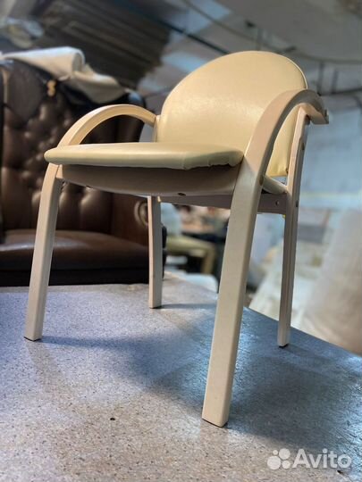 Офисный стул