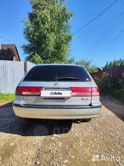 Toyota Mark II Wagon Qualis 2.2 AT, 2001, 476 000 км