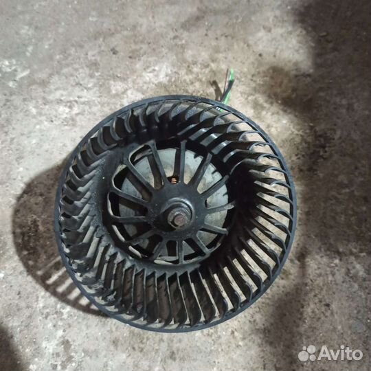Вентилятор отопителя для климата Ford Focus 2