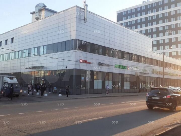 Продам торговое помещение, 204 м²