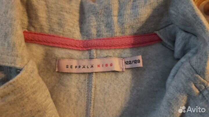 Пиджаки детские на 4-5 лет