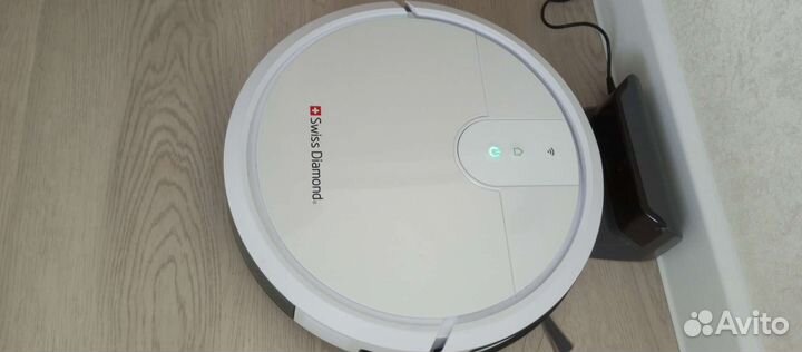 Робот пылесос Swiss Diamond