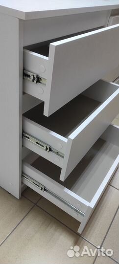 Комод белый 