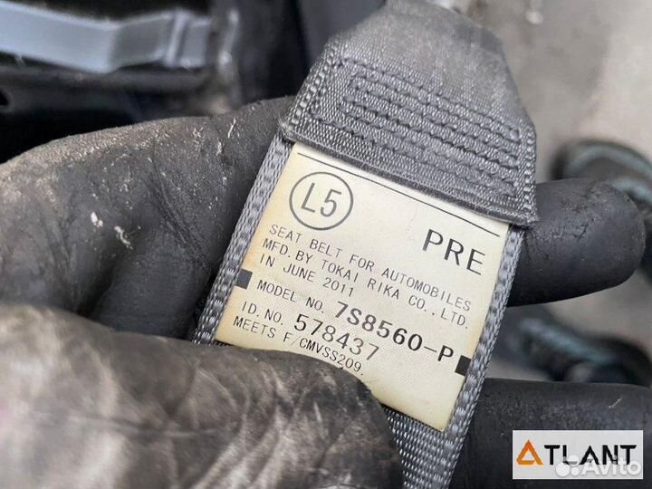 Подкрылок передний левый toyota prius