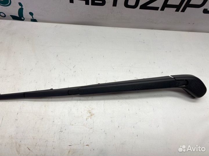 Поводок дворника задний Ford Focus 2 shda 2011