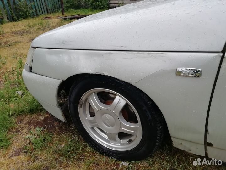 ВАЗ 2112 1.6 МТ, 2004, битый, 180 000 км