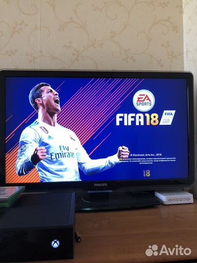 Xbox one 500gb + GTA 5