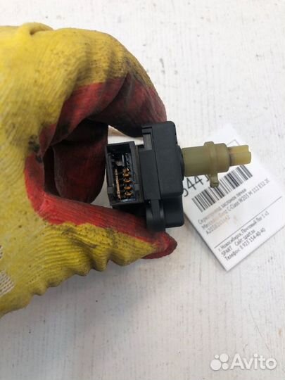 Сервопривод заслонок печки Mercedes-Benz C-Class