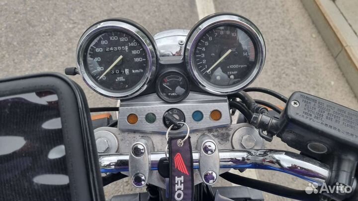 Honda cb400sf
