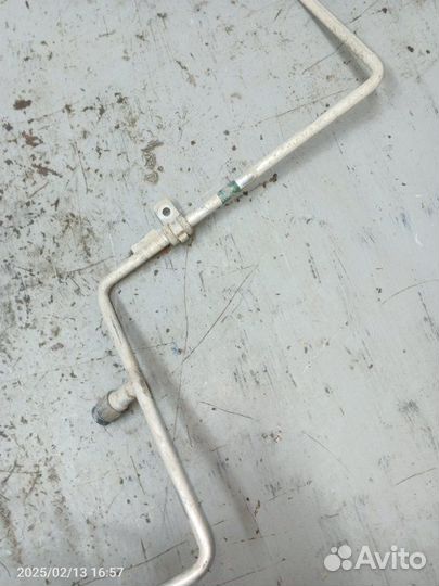 Трубка кондиционера Renault Logan 1.6 2009