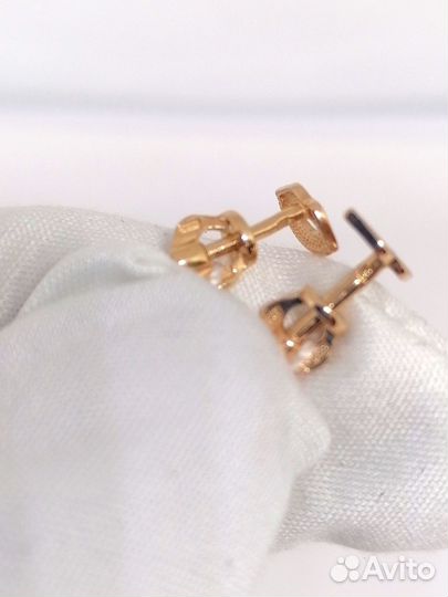 Золотые серьги