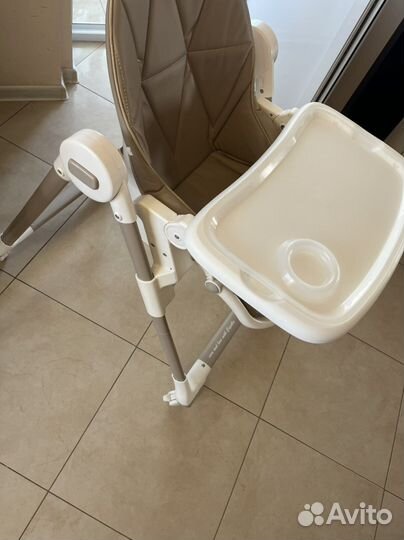 Детский стульчик для кормления Capella
