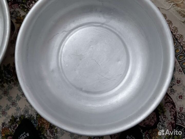 Таз эмалированный