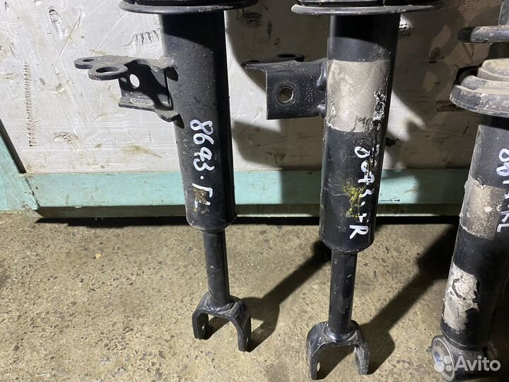 Амортизатор BMW F10 комплект Пробег 56533 км