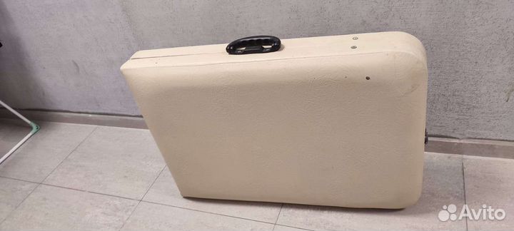 Кушетка для шугаринга