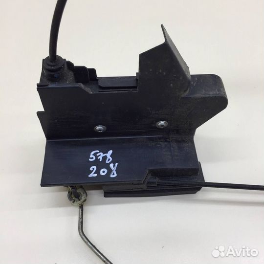 Б/У Б/У Замок двери передней левой 8450007735 LADA