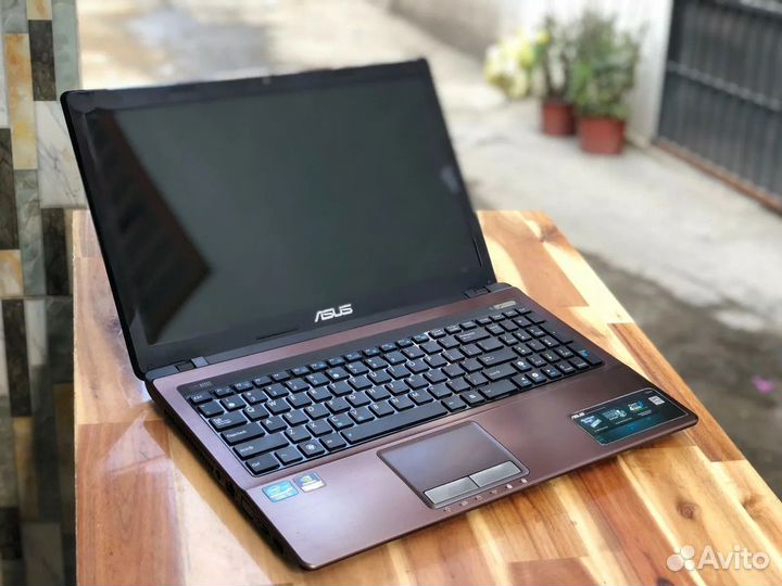 Asus K53S i3-2330M 2.2GHz/3Gb/320SSD