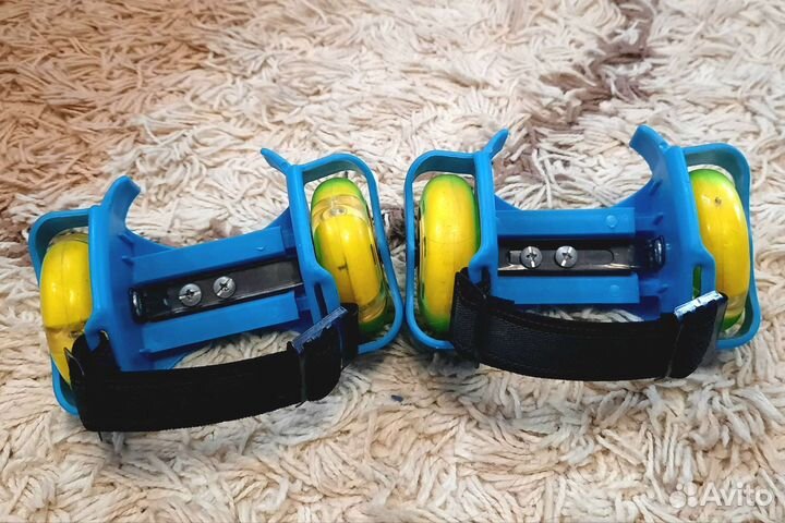 Ролики на обувь