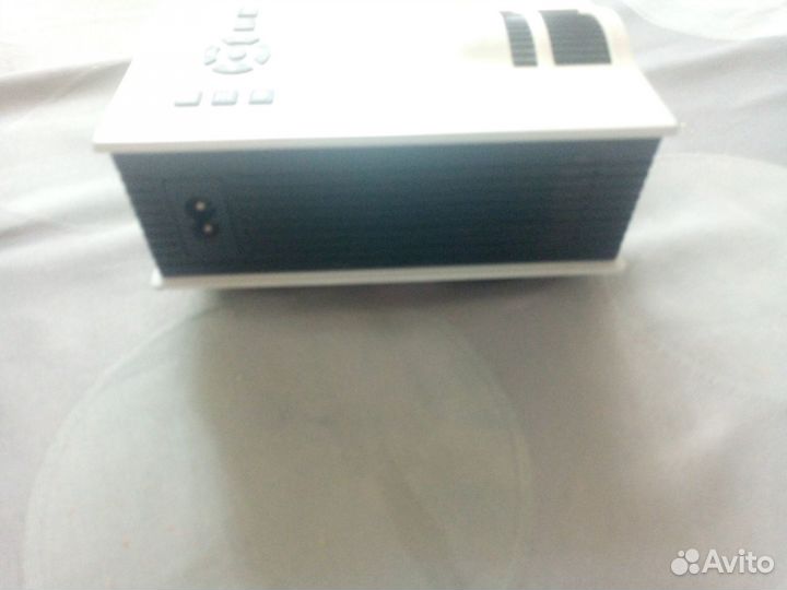 Видео проектор