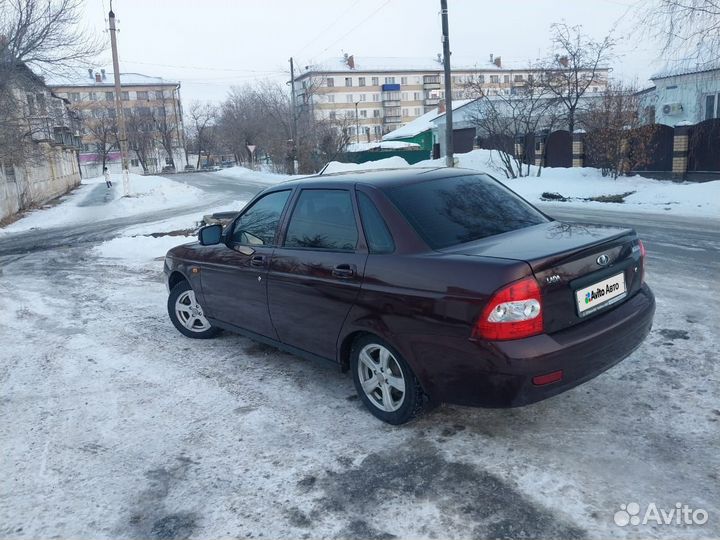 LADA Priora 1.6 МТ, 2011, 180 312 км
