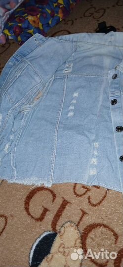 Джинсовая жилетка женская