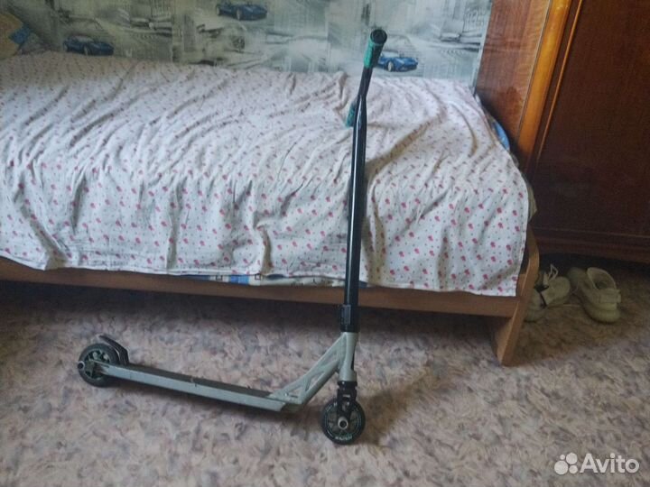 Трюковой самокат