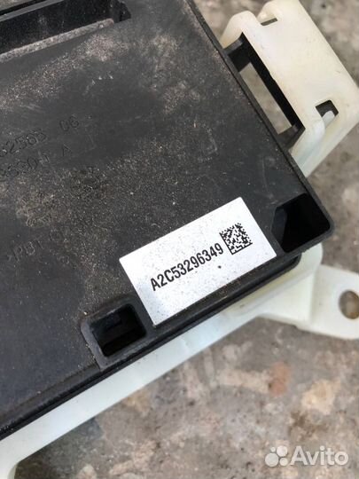 Блок управления ручником Volvo XC60