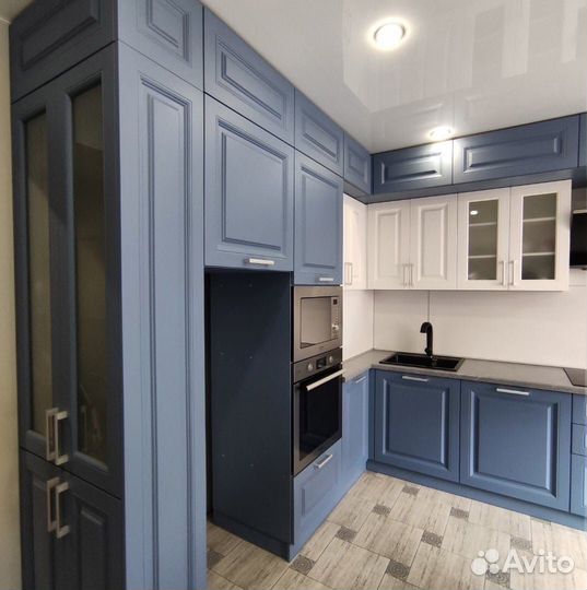 Кухонный гарнитур на заказ в дом в Успенском