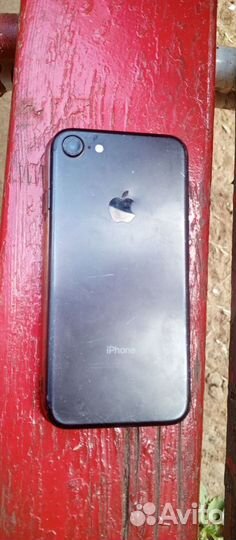 iPhone 7, 32 ГБ