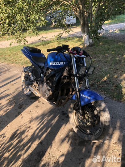 Suzuki katana 750f