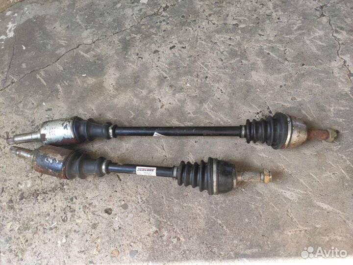 Вал приводной