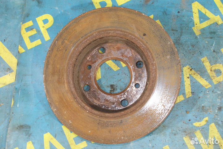 Передний тормозной диск Nissan Primera P10