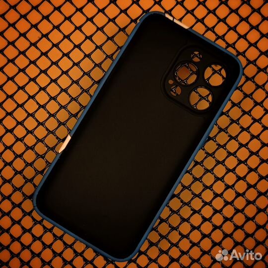Чехлы на iPhone 13 Pro (В Наличии)
