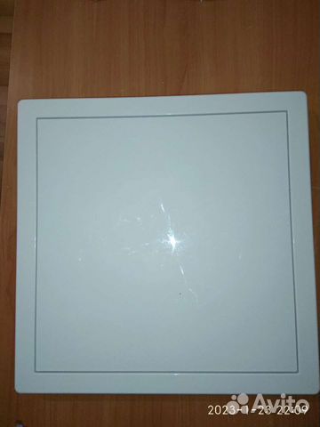 Пластиковая дверца