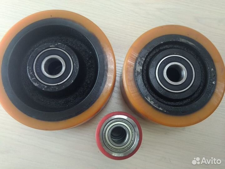 Запчасти для гидравлических тележек, штабелеров