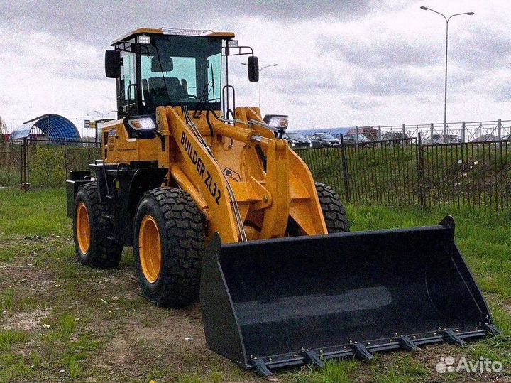 Фронтальный погрузчик Builder ZL32, 2023