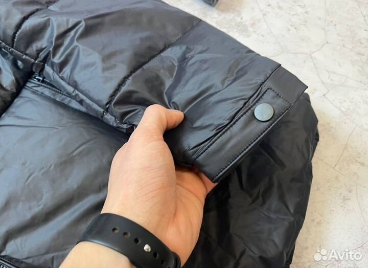 Легкие куртки Tommy Hilfinger легкие