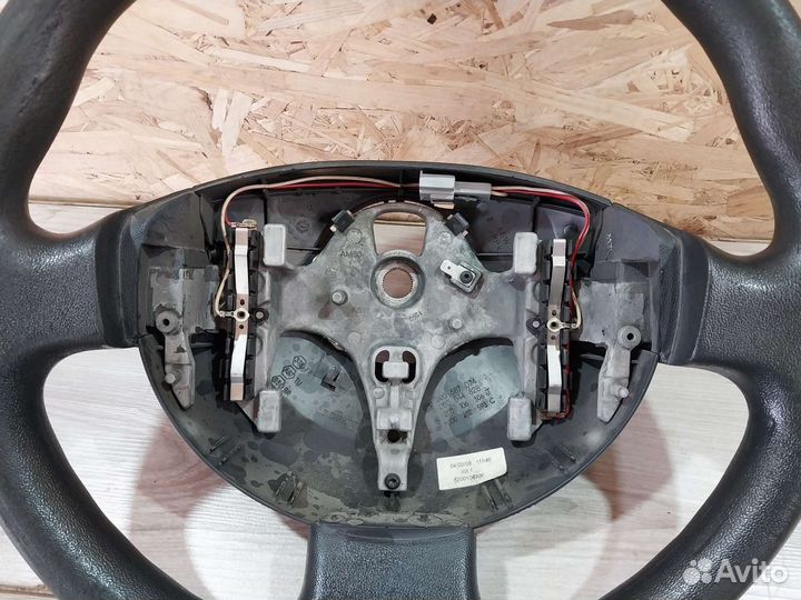 Руль Renault Scenic 2 / Megan 2