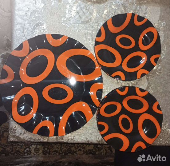 Набор тарелок