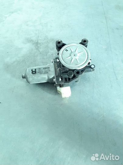 Моторчик стеклоподъемника Kia Carnival UP/GQ рест