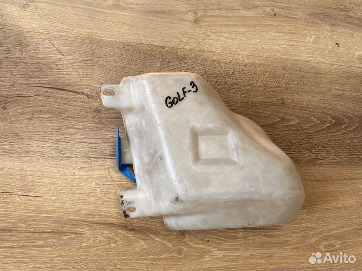 Бачок омывателя стела гольф 3