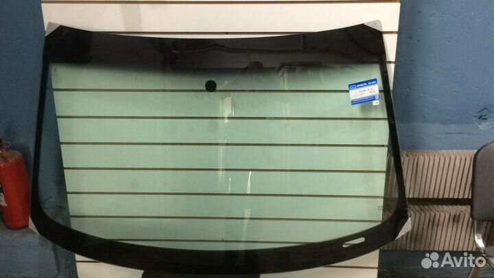 Лобовое стекло Ауди а4 б5