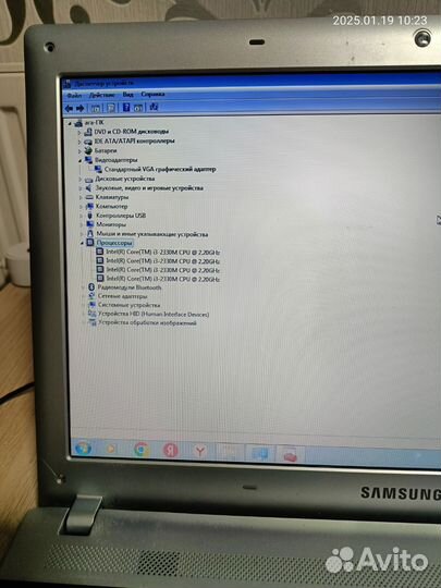 Ноутбук Samsung rv520