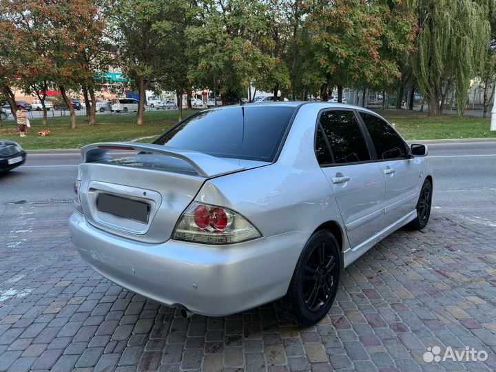 Mitsubishi Lancer 2.0 МТ, 2005, 250 000 км