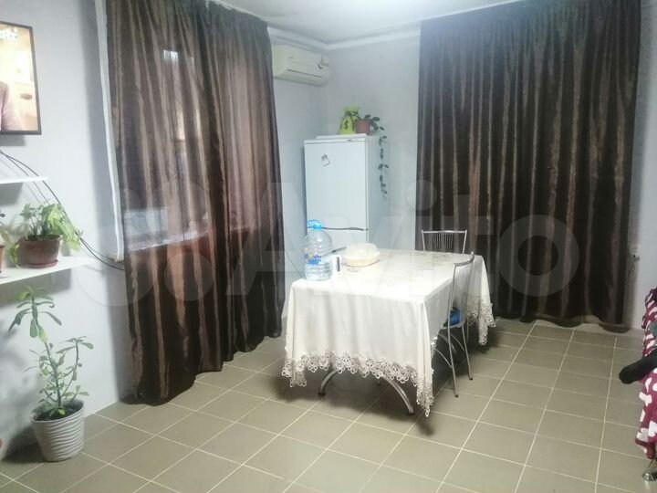 3-к. квартира, 78 м², 1/2 эт.