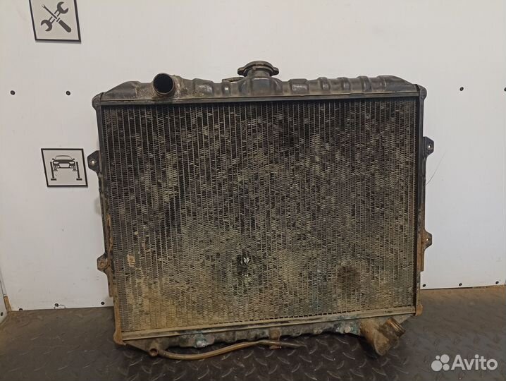 Радиатор основной для Mitsubishi Pajero 1