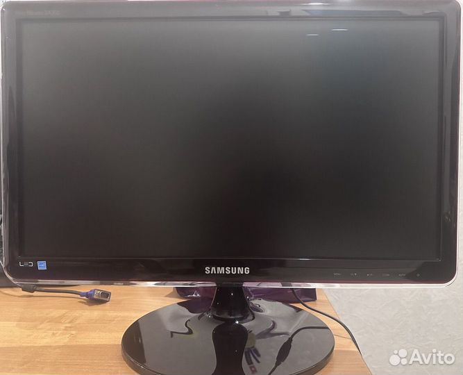 Монитор Samsung SyncMaster SA350N
