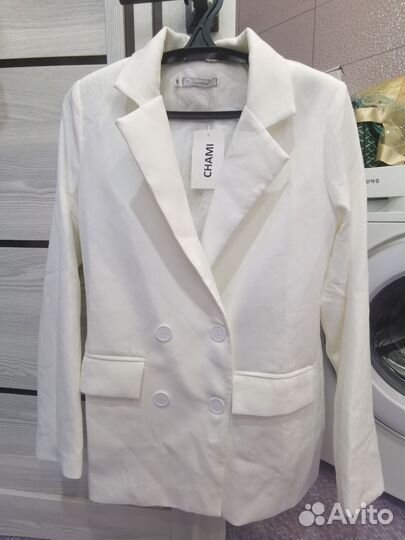 Пиджак двубортный женский 48